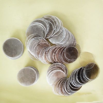 Температурная печь Содержание CaO % 0,4-0,6 0,5 мм Рубиновый зеленый лист мики с индивидуальной формой